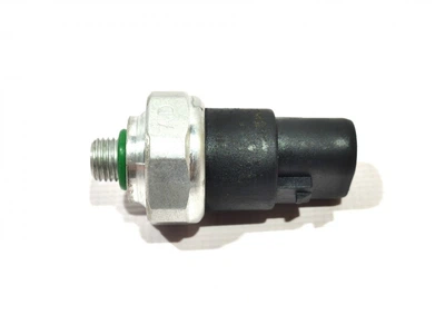 Датчик тиску кондиціонера Geely MK / MK2 / GC6 (Зовн. різьба Ø9мм) 1018002714-03