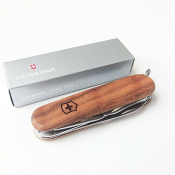 Швейцарский нож Victorinox Hiker Wood 91 мм 1.4611.63