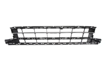 Решетка бампера AVTM Volkswagen Passat B8 15- средняя с хром молдингом 7434 910