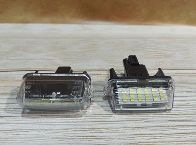 Плафон подсветка номера комплект LED аналог 812700D120 Тойота (Toyota) Камри Хайлендер Авалон Ярис Приус