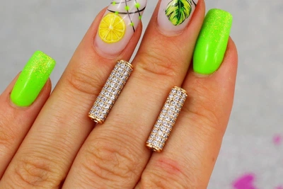 Серьги Xuping Jewelry болтики дорожки из камней 1.8 см золотистые