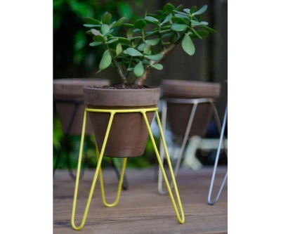 Подставки для цветов Tripod