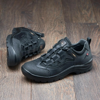 Тактические черные демисезонные кроссовки размер 46
