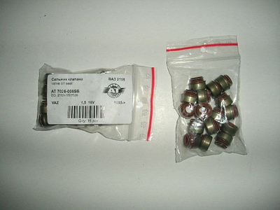 Сальники клапанів ВАЗ 2112 (16 кл.), АТ, к-т (2112-1007026) (AT2112-1007026)
