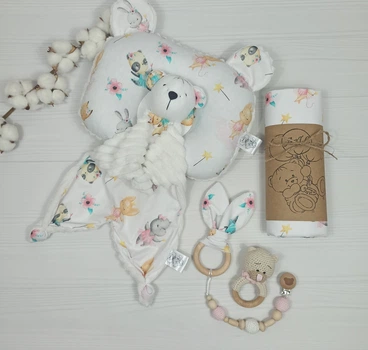 Набор для новорожденного: пеленка, подушка и игрушки a.l.babybox Звери балерины Мятный