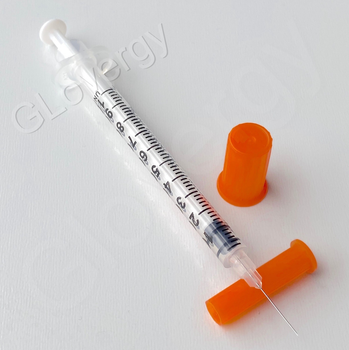 Шприц инъекционный трехкомпонентный инсулиновый стерильный SFM U-100 1 мл с интегрированной иглой 29G 0.33x12,7 мм