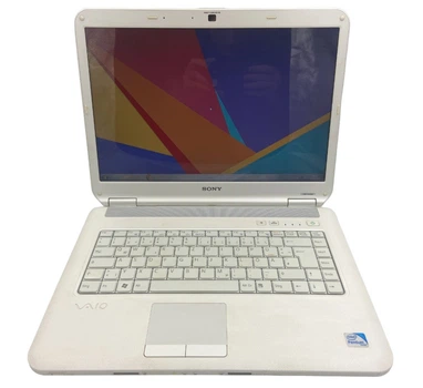 Ноутбук 15.6'' Sony PCG-7162m - Б/У (белый)