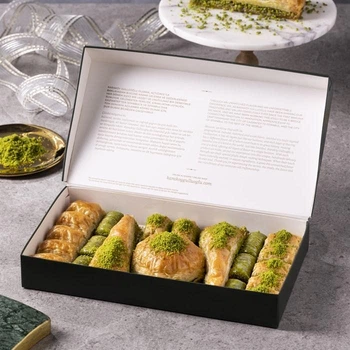 Турецкая баклава с фисташками микс Karakoy Gulluoglu 1 кг