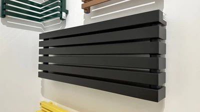 Радиатор горизонтальный Radox Cento 375x1000 mm, Black mat