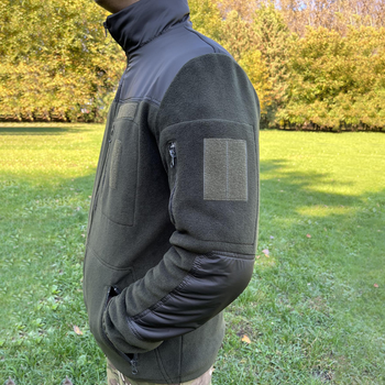 Мужская флисовая куртка с карманами и панелями велкро / Флиска в цвете олива размер M