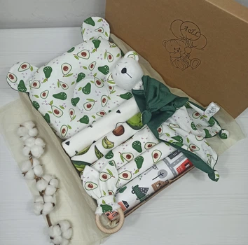 Набор для новорожденного: 5 пеленок, подушка и комфортер грызунке a.l.babybox Авокадо