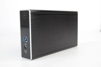 Накопитель внешний HDD 3.5" USB 1ТB TrekStor DataStation Maxi Metal (TS35-1000KLB)