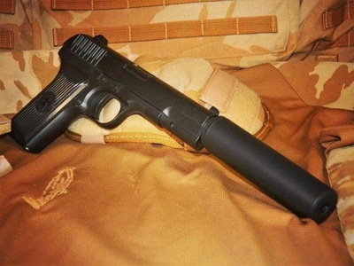 Детский страйкбольный Пистолет с глушитилем Тульский Токарев ТТ Galaxy G33A металл, пластик стреляет пульками 6 мм Черный