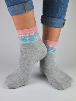 Жіночі шкарпетки Noviti SB023-W-02 35-38 Сірі (5905204316542)