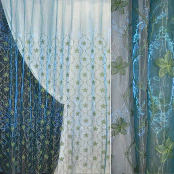 Органза тюль с вышивкой цветы зеленые, кайма, зелено-голубая, ш.275 (30614.001)