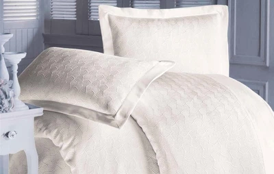 Покрывало Fiesta. Polycotton Diagonal крем-240х260+50х70 (2 шт)