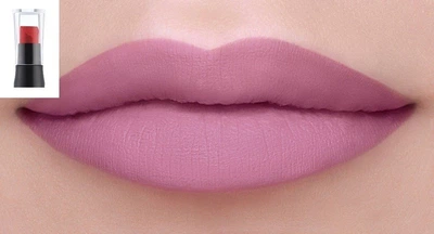 Зволожувальна матова губна помада Avon "Ультра" Пелюстки троянди (Posh petal) 3,6г