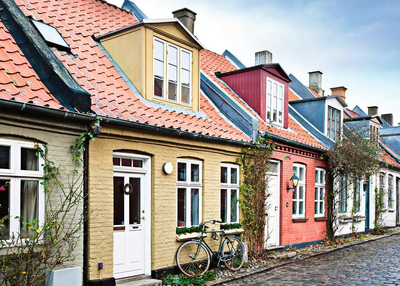 Puzzle klasyczne Ravensburger Houses in Aarhus Denmark 70 x 50 cm 1000 elementów (4005556167418)