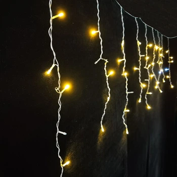 Світлодіодна гірлянда вулична бахрома 83 LED Теплий білий 3х0.5 м мерехтіння