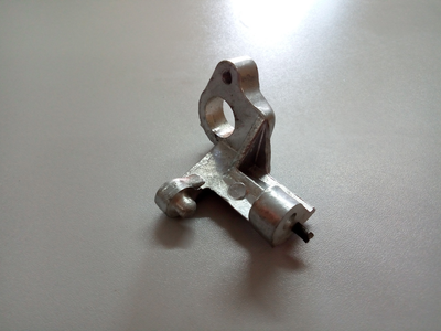 Кронштейн датчика коленвала GENERAL MOTORS 96351257 DAEWOO LANOS 1.5