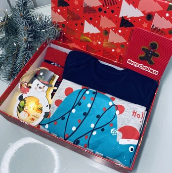Новогодний детский подарочный набор для малыша Gift HUB Беби бокс для новорожденной мальчика 9-12 мес Б264