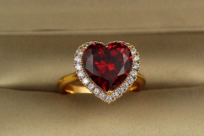 Кольцо Xuping Jewelry сердце океана с красным камнем 1,6 см р 18 золотистое