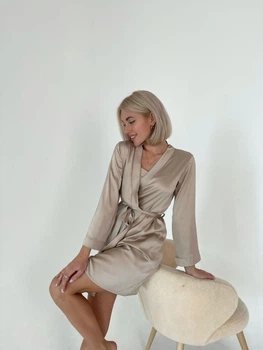 Нічна сорочка з халатом (комплект м. 110) - шовкова - S - Бежева