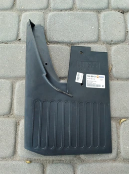 Бризковик передній/задній лівий AUTOTECHTEILE 100 8843 MERCEDES SPRINTER 208-312, VOLKSWAGEN LT 35 96->