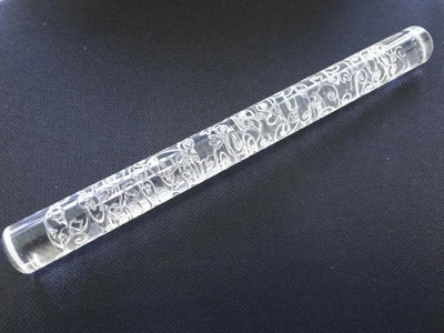 Скалка кондитерская текстурная с узором акриловая для мастики L 30 cm D 3 cm прозрачная 15446