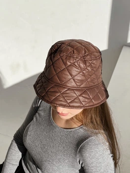 Панама стеганая женская с опущенными полями D.Hats коричневого цвета