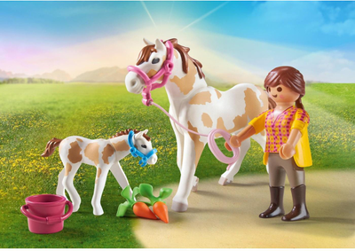 Набір фігурок Playmobil Country Horse with Foal (4008789712431)