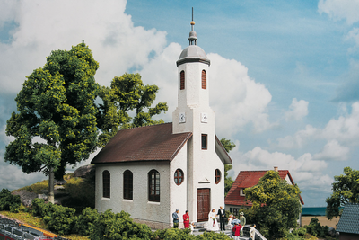 Збірна модель Piko Церква Святого Луки масштаб 1:87 (4015615618256)