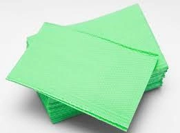 Нагрудники стоматологічні тришарові текстуровані салфетки Green, 10шт.