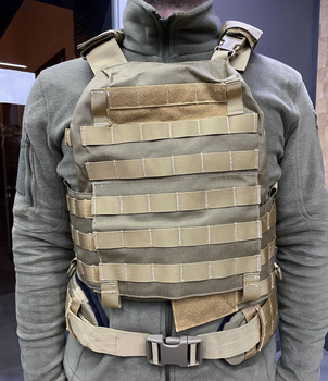 Плитоноска / жилет тактичний Defcon5 Carrier Vest з поясом, Койот, на Моллі