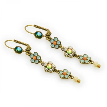 Довгі сережки-підвіски Michal Negrin з перлинно-блакитними кристалами Swarovski