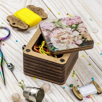 Шкатулка для рукоделия Wonderland Crafts FLZB(N)-073 Мусорничка (5.5*6*4.5см)