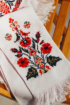 Рушник весільний Barvy Союзний використовується при зв'язуванні рук молодих багате дерево.
