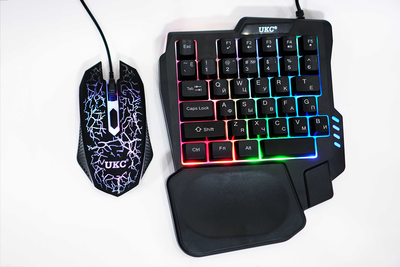 Игровая механическая usb клавиатура 35 клавиш с подсветкой и мышкой UKC 7768