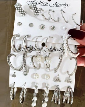 Бижутерные серьги 2051 набор 18 пар серебристые гвоздики Fashion Jewelry silver