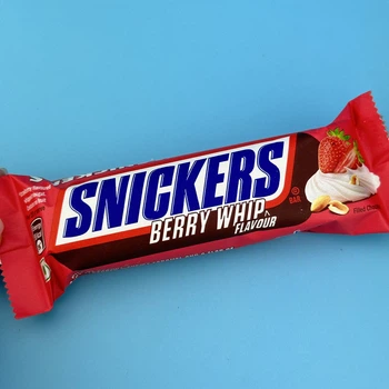 Батончик Snickers Berry Whip 40 г