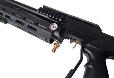 Пневматическая винтовка (PCP) ZBROIA Sapsan TAC 450/220 (кал. 4,5 мм, черный) + насос Borner