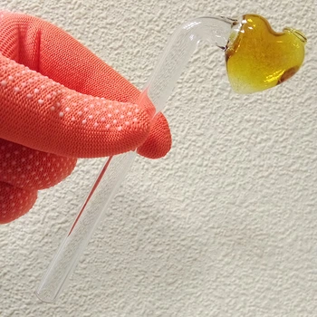 Стеклянная трубка для курения Слепой Пью Heart Oil желтая В - 27 мм. Ш - 15 мм. (29246)