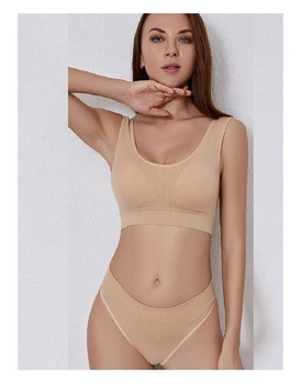 Комплект нижнего белья в рубчик топ бюстгальтер трусики Honey Fashion Accessories One Size M/L бежевый (2-166)