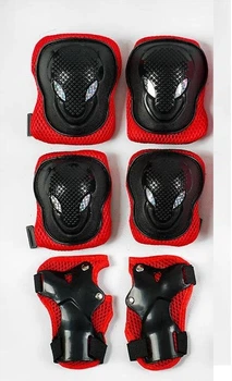 Комплект защиты Sports Helmet 3 в 1 размер S-M Красный 3-7 лет (C 64612/01)