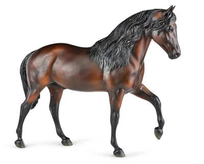 Жеребець пасо фіно Vivaldi de Besilu traditional Breyer 1860