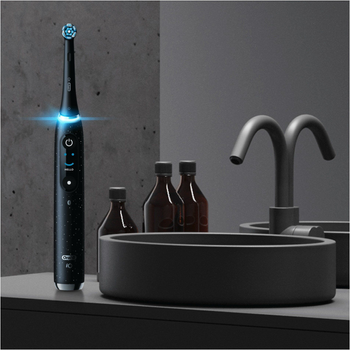 Електрична зубна щітка Oral-B iO Series 10 Luxe Edition Cosmic Black (8006540812068)
