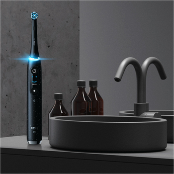 Elektryczna szczoteczka do zębów Oral-B iO Series 10 Luxe Edition Cosmic Black (8006540812068)