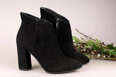 Черевики жіночі чорні Ilona 951/44 40