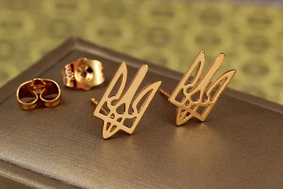 Серьги гвоздики Xuping Jewelry Герб тризубец 1,7 см золотистые