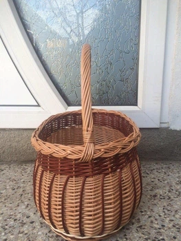 Корзина плетеная из лозы круглая
